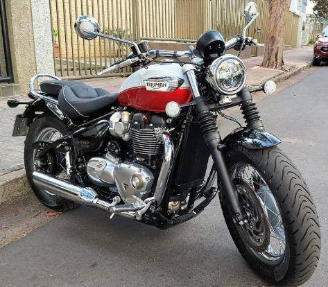 TRIUMPH BONNEVILLE SPEEDMASTER 